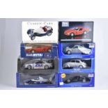 REVELL/ CLASSIC CARS/ TCHIBO u.a. 8 Modellautos, Metall, Kunststoffteile, M 1:18, Ferrari 250 GTO (