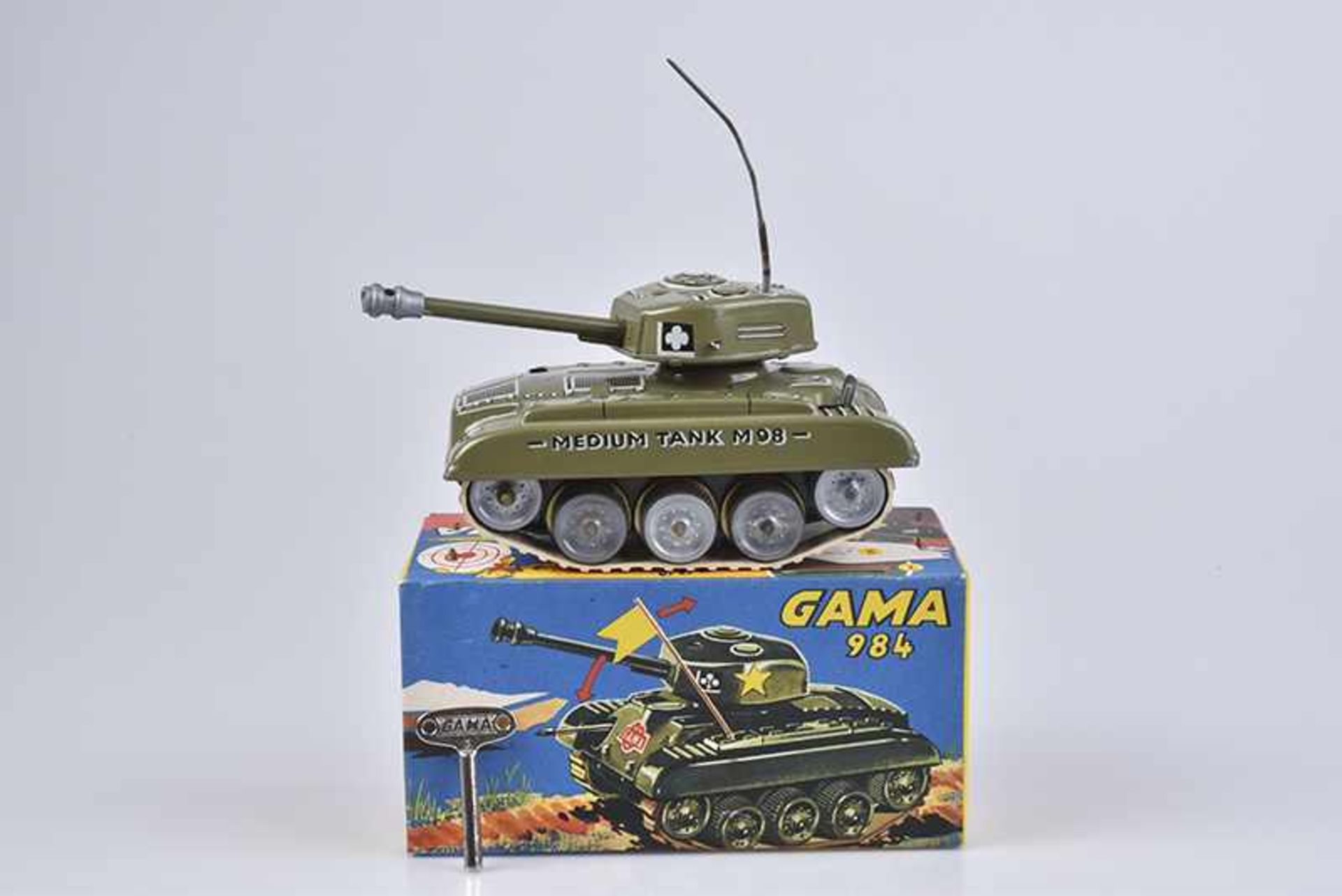 GAMA Panzer 984, Medium Tank M 98, Made in Wester Germany, Blech, L ca. 18 cm, UW ff, Schlüssel, Z