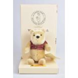 STEIFF "Winnie the Pooh", limitierte Edition, Jahreslimitierung 2001, mit Zertifikat 10066, KF,