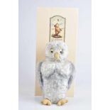 STEIFF Eule Owl aus Winnie the Pooh, limitierte Auflage von 5000 Stck. Nr. 01785, mit Knopf und