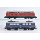 MÄRKLIN 2 Loks, H0, 3L AC, Elektrolok 3039, BN 110 234-2 der DB, beidseitig Stirnbeleuchtung, ff