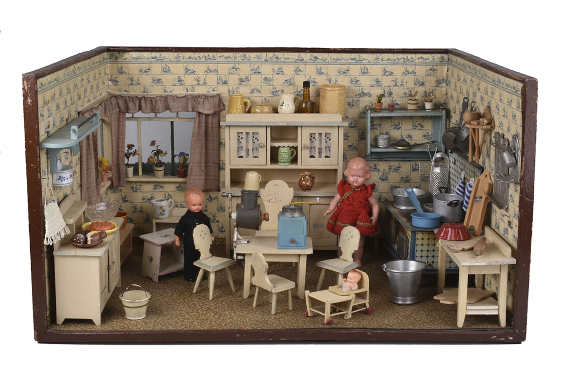Puppenküche,Holz, 72x44x40 cm, Tapete mit Delfter Kachelmuster, Blumenfenster,