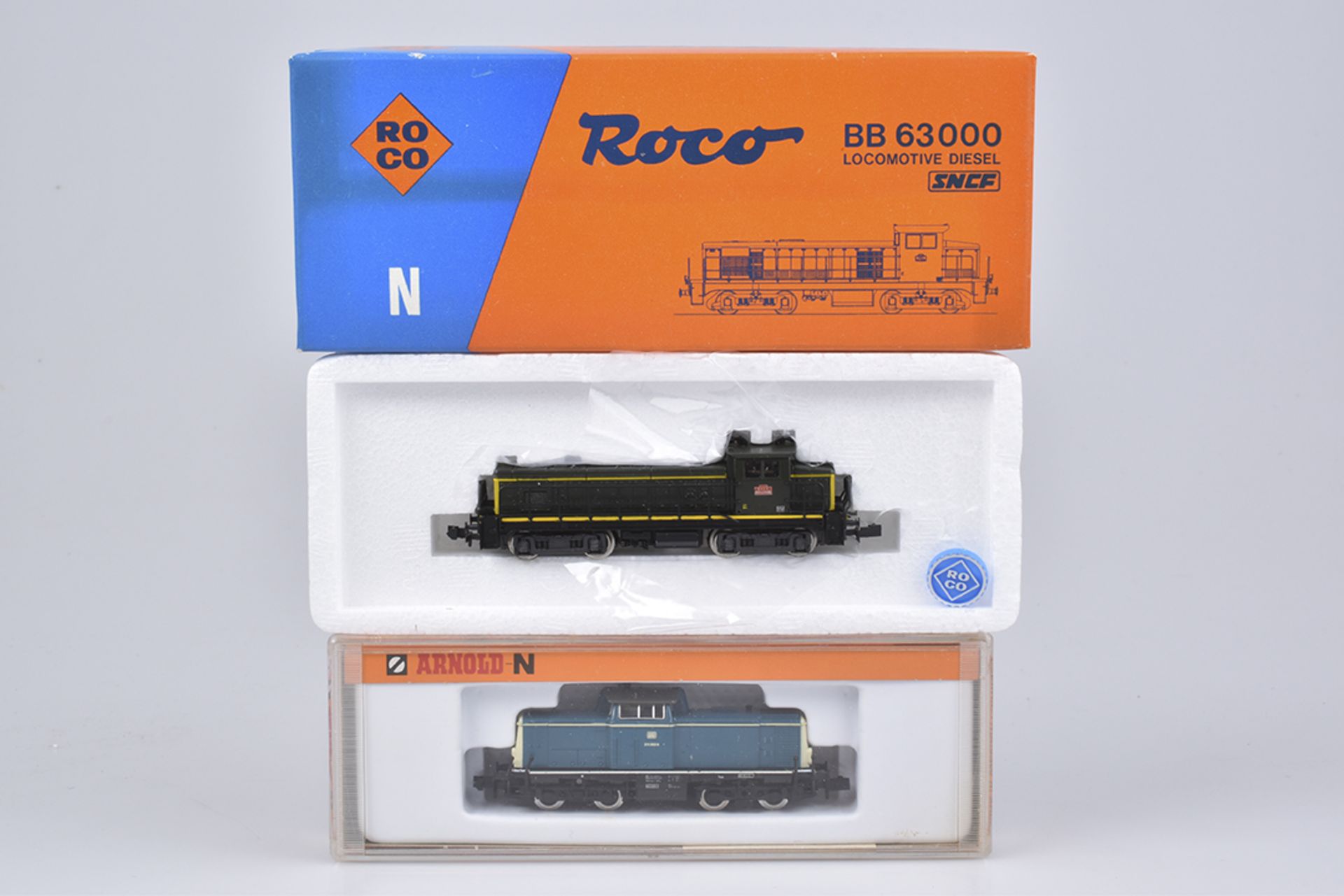 ROCO / ARNOLD 2 Dieselloks, Spur NROCO 02152, BN BB 63998 der SNCF und ARNOLD 2012, BN 211 362-9 der