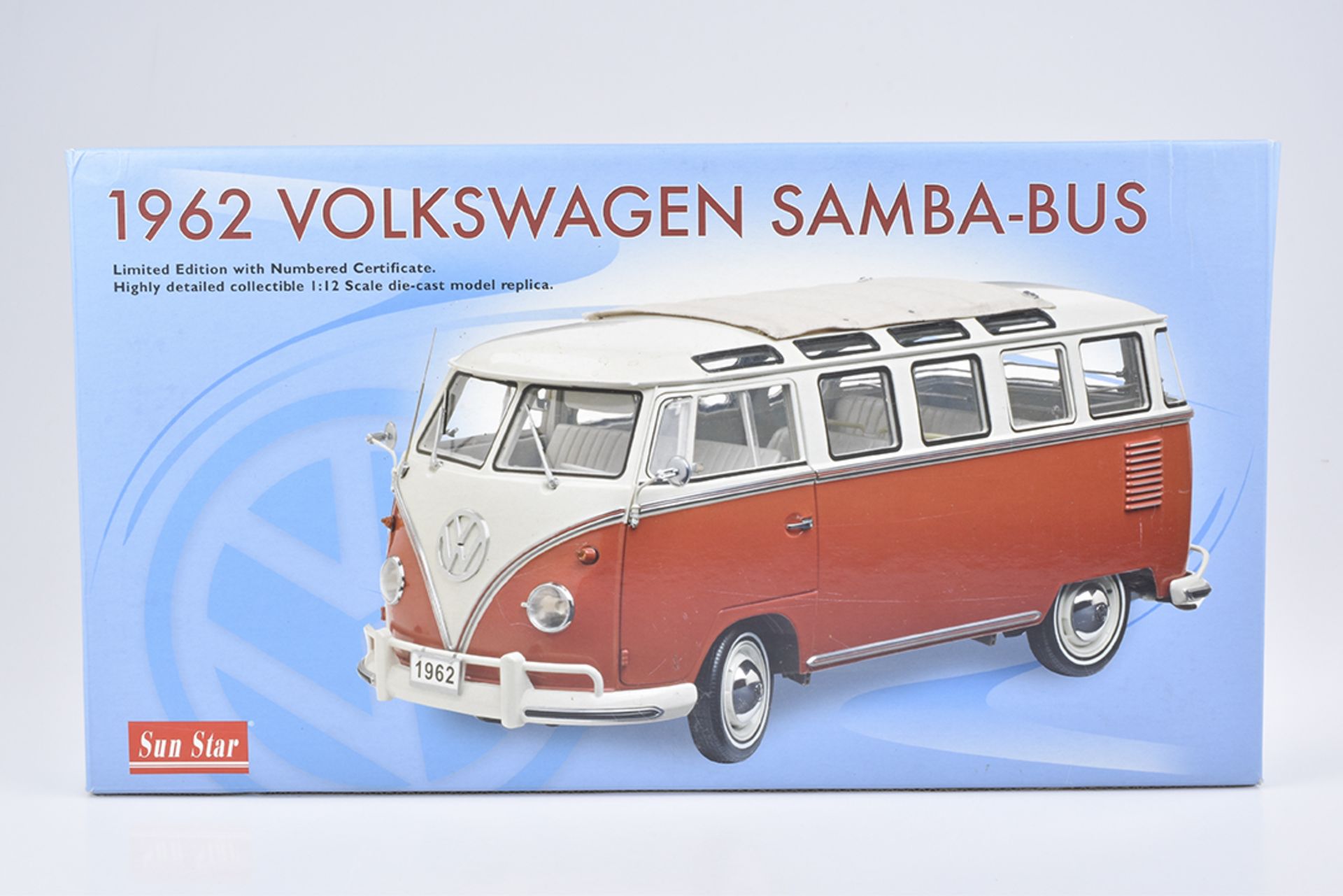 SUN STAR/ 1962 Volkswagen Samba- Bus,