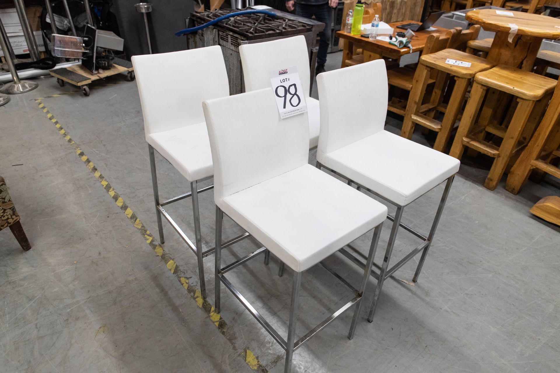 4 WHITE FAUX LEATHER PADDED BAR HEIGHT CHAIRS - Image 2 of 4