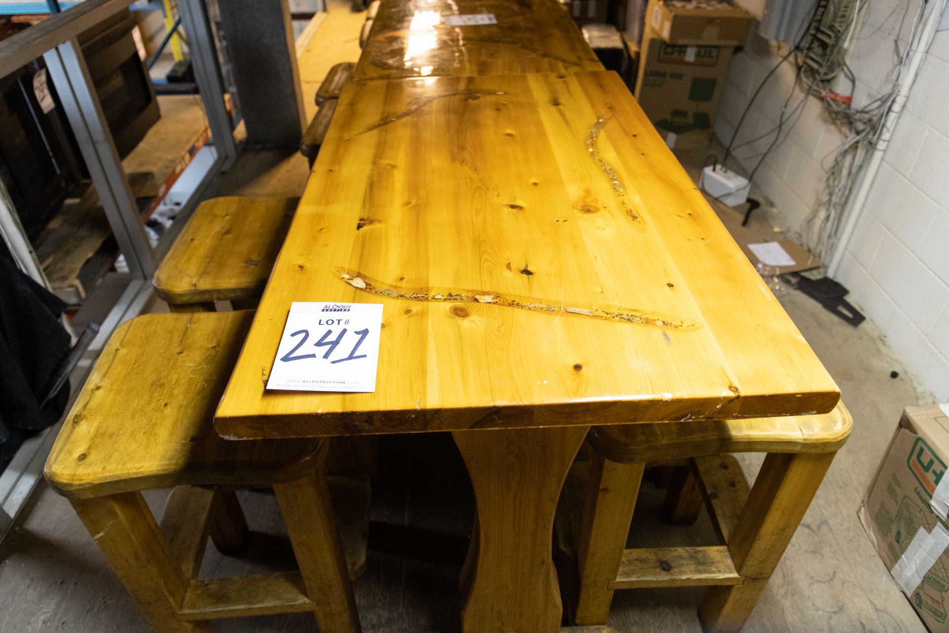 4' WHITE PINE HIGH TOP TABLE WITH 4 STOOLS H-42" W-28" L-48" - Image 2 of 3