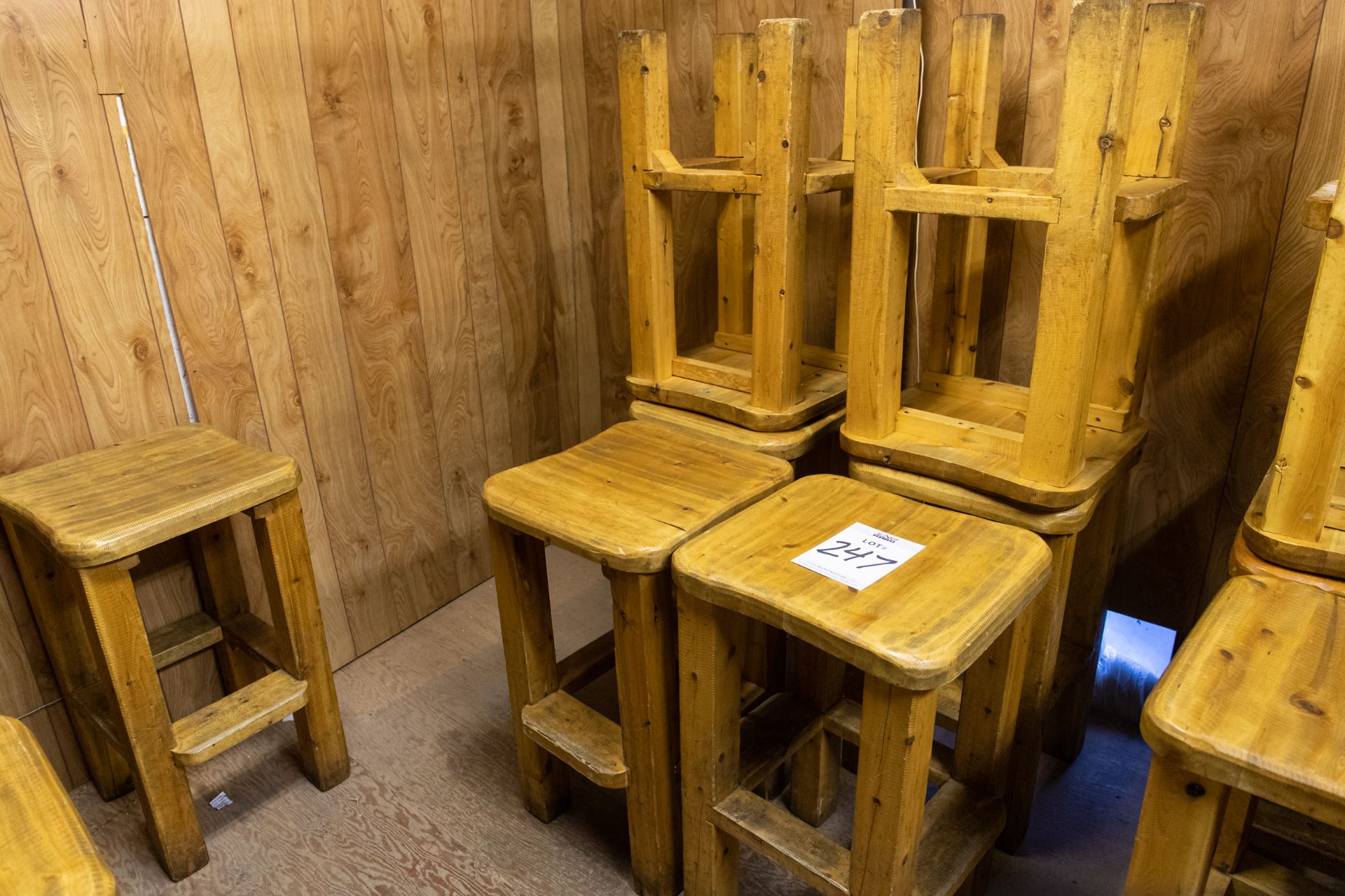 6 WHITE PINE BAR STOOLS - Image 2 of 3