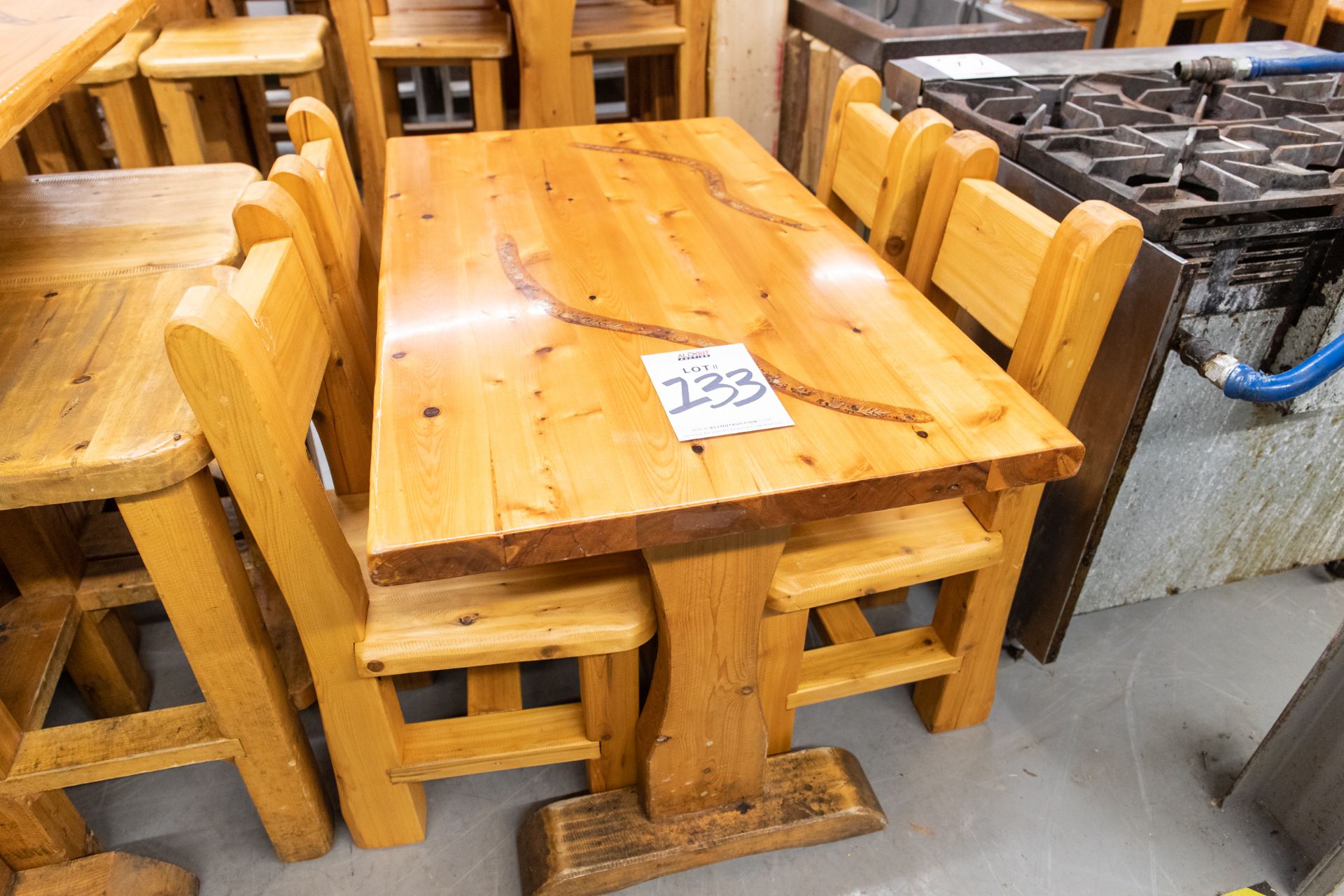 4' WHITE PINE DINING TABLE WITH 4 CHAIRS L-48" W-28" H- 30"