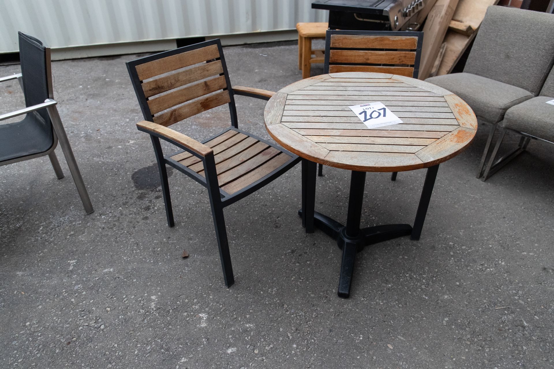 TEAK OUTDOOR ROUND TABLE WITH 2 CHAIRS - Image 2 of 3