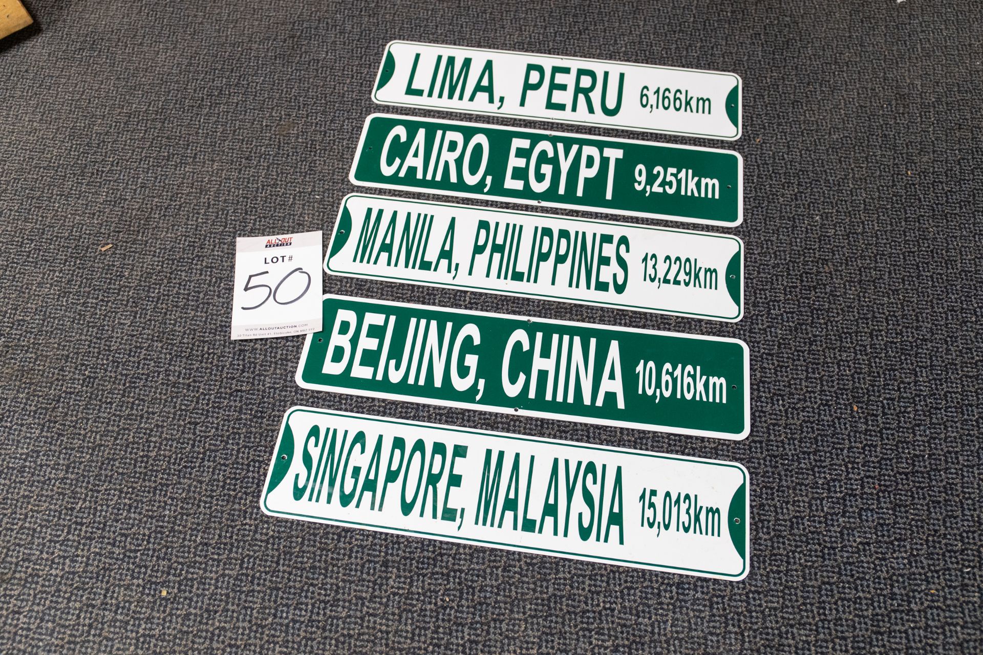 5 INTERNATIONAL CITY DESTINATION SIGNS