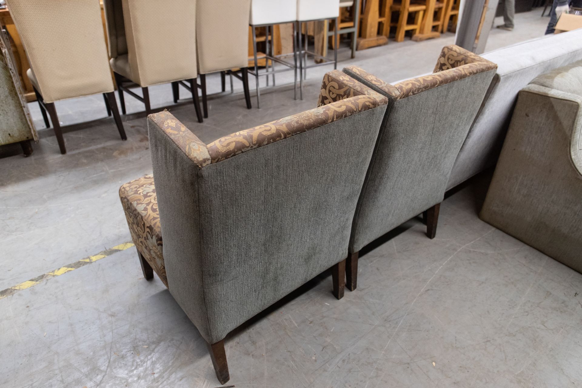 2 UPHOLSTERED LOUNGE CHAIRS - Image 4 of 4