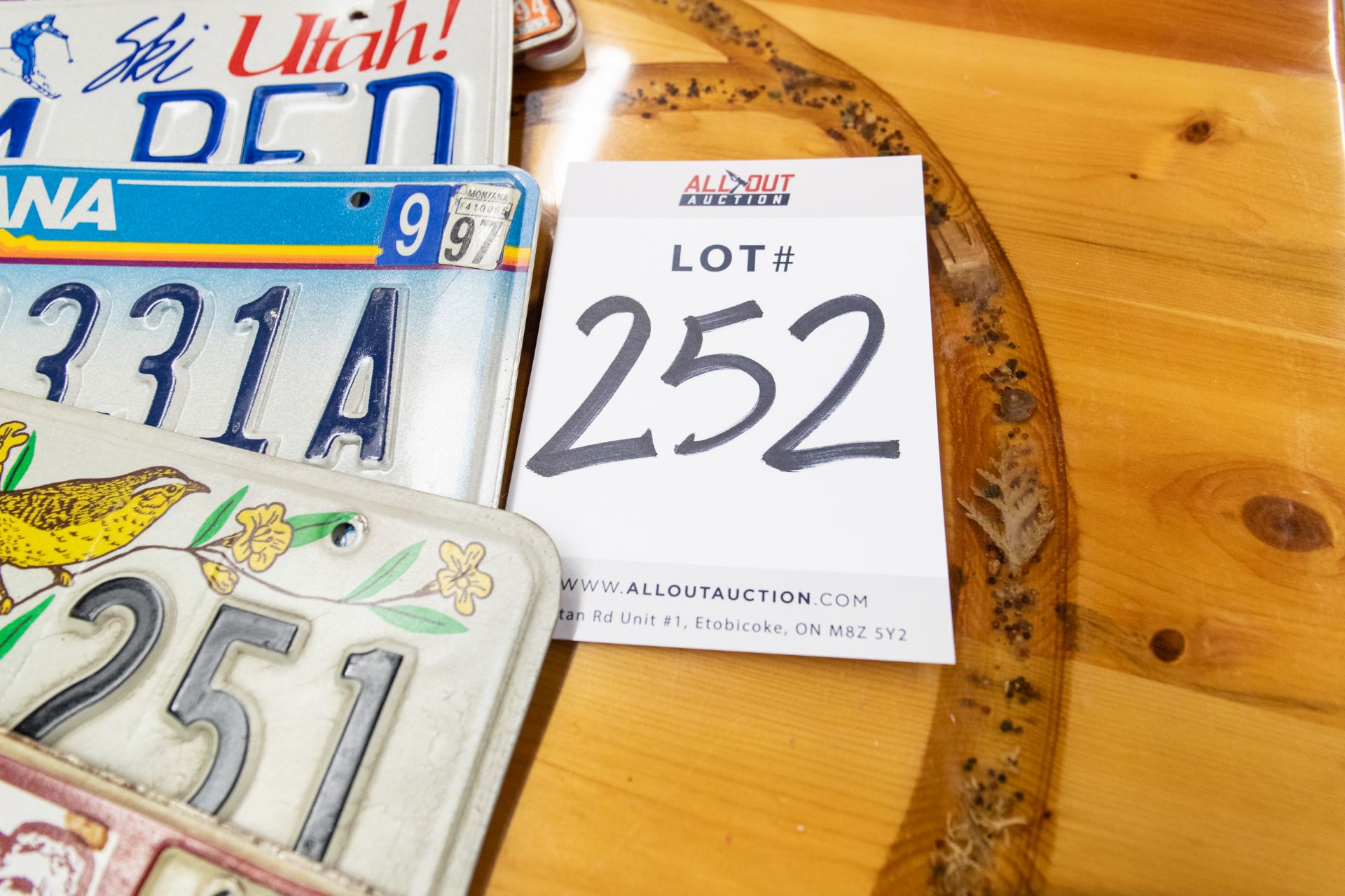 7 ASSORTED AMERICAN CITY LICENSE PLATES - Image 4 of 4