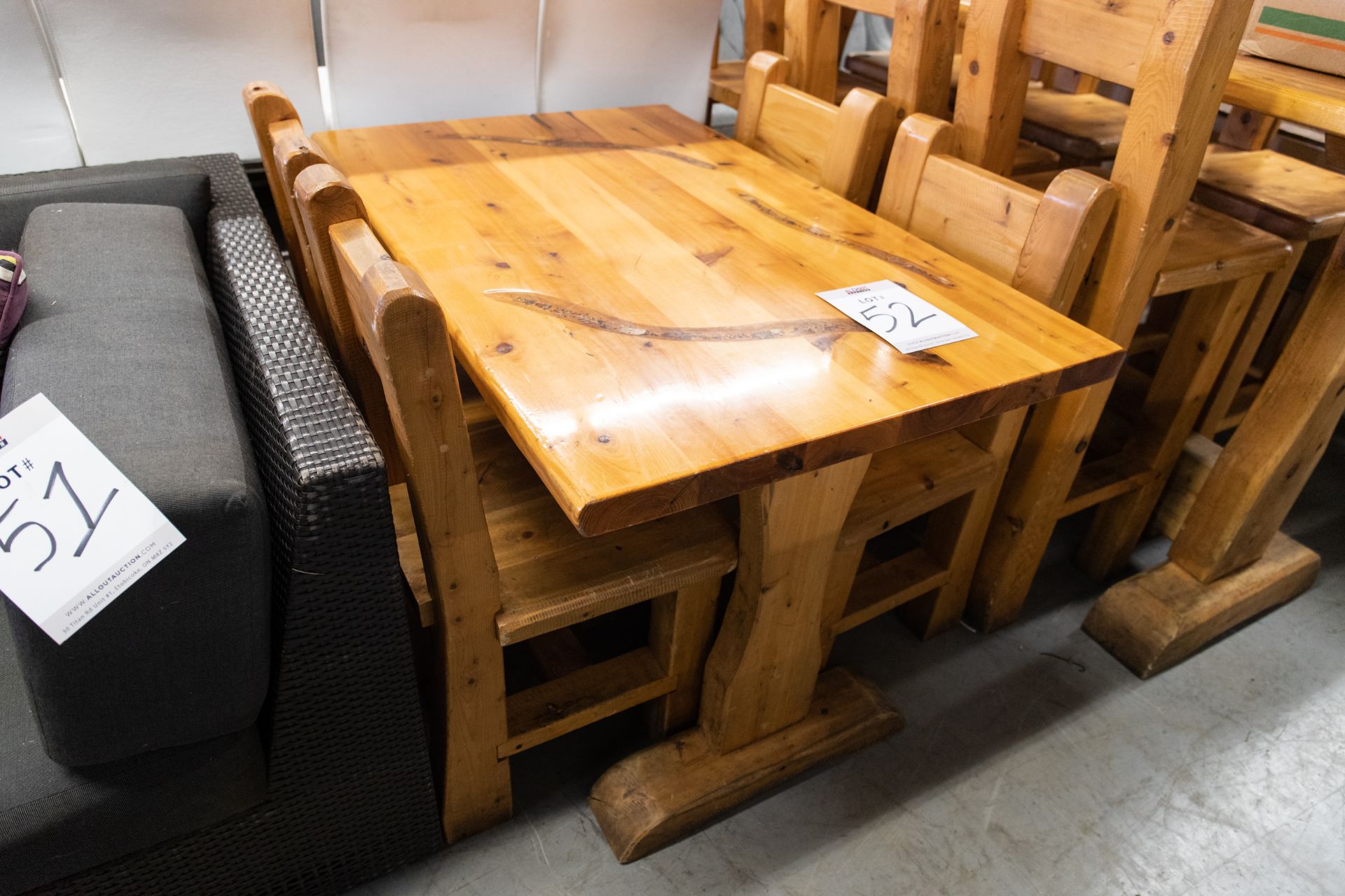 4' WHITE PINE DINING TABLE WITH 4 CHAIRS L-48" W-28" H- 30"