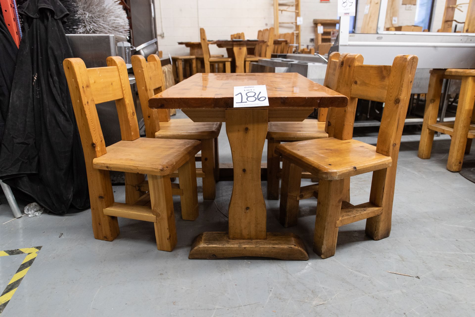 4' WHITE PINE DINING TABLE WITH 4 CHAIRS L-48" W-28" H- 30" - Image 3 of 4