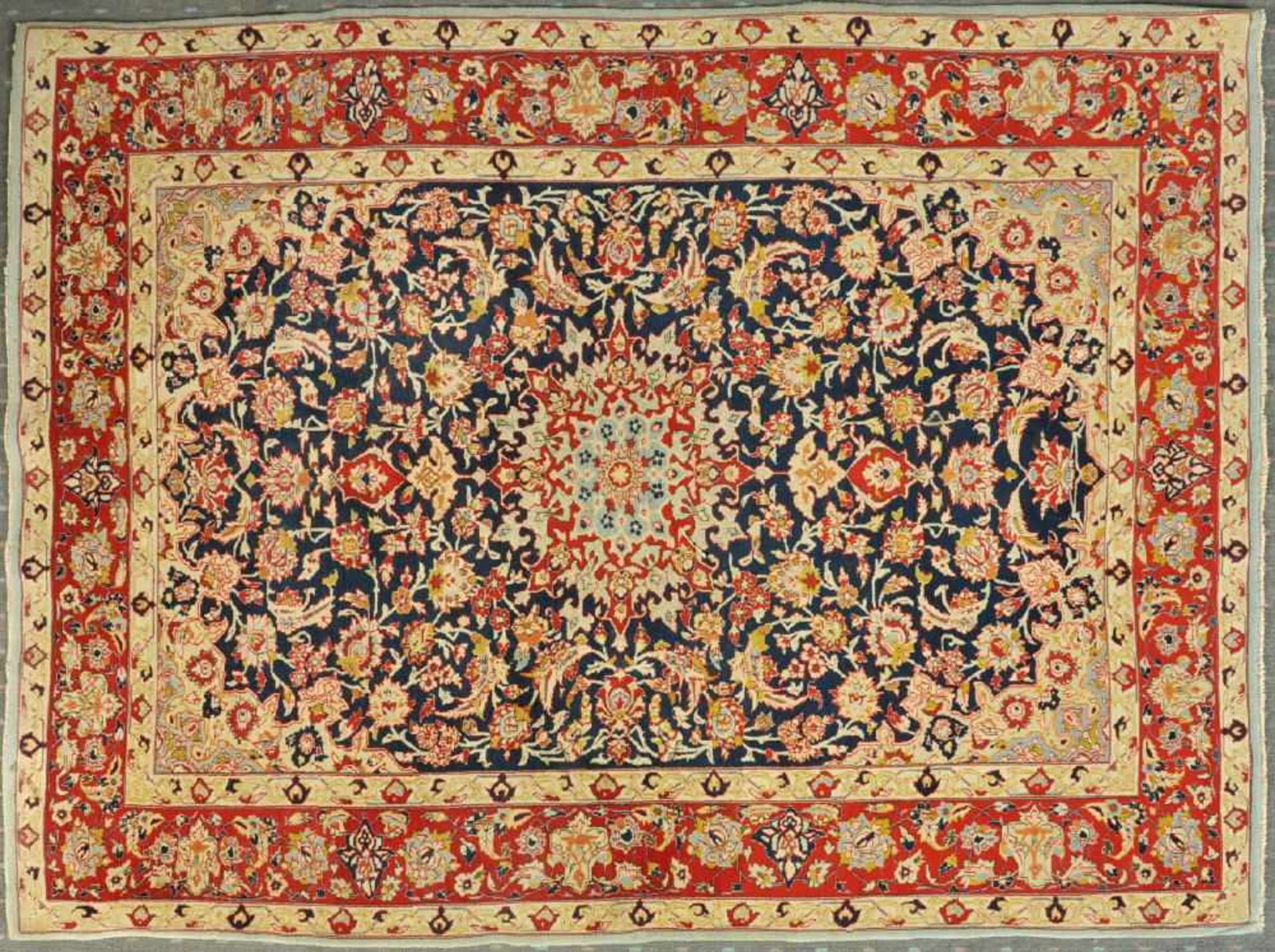 Kork-Isfahan, Persien, 110 x 150 cmalt, Korkwolle, sehr feine Knüpfung, dunkelblaugrundig, mehrfarb.