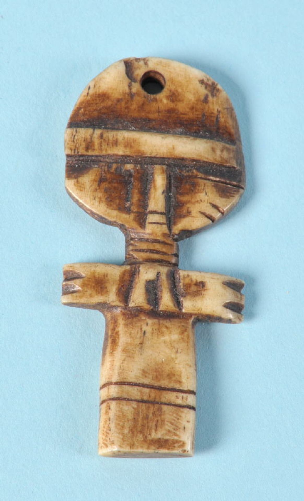 AnhängerBein, Form als Akuaba-Puppe, H= 5,5 cm, Afrika