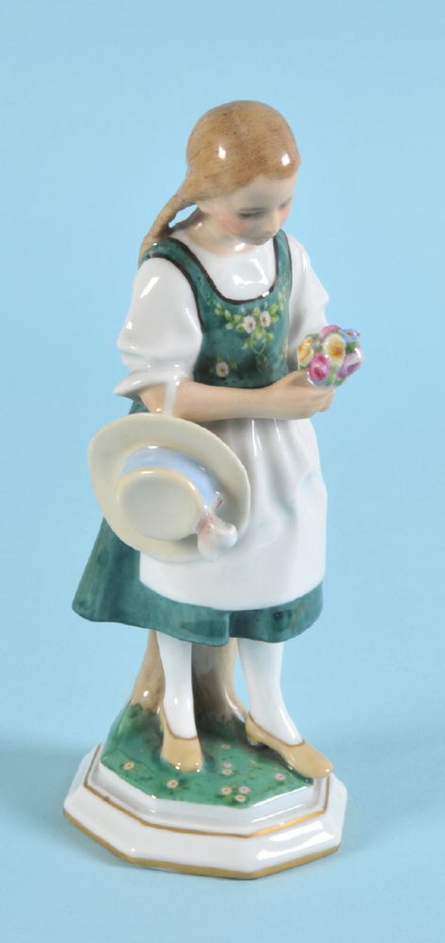 Figur - Mädchen mit Blumenstrauß "Rosenthal, Kunstabteilung"<b