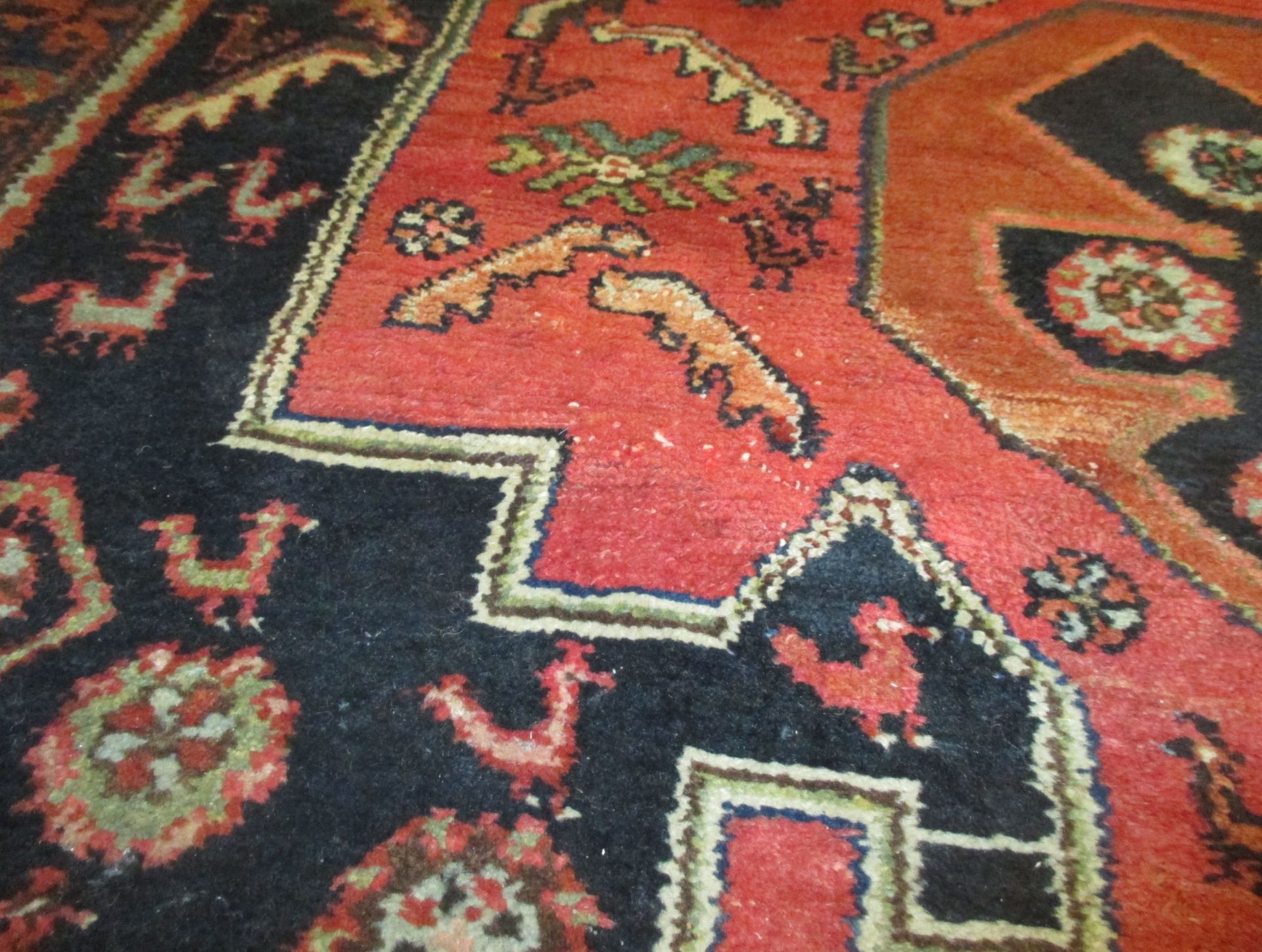 Kasak-Galerie (?), Persien, 142 x 462 cmalt, Wolle, Pflanzenfarben, dunkelblaugrundig, 3 große, - Bild 6 aus 11