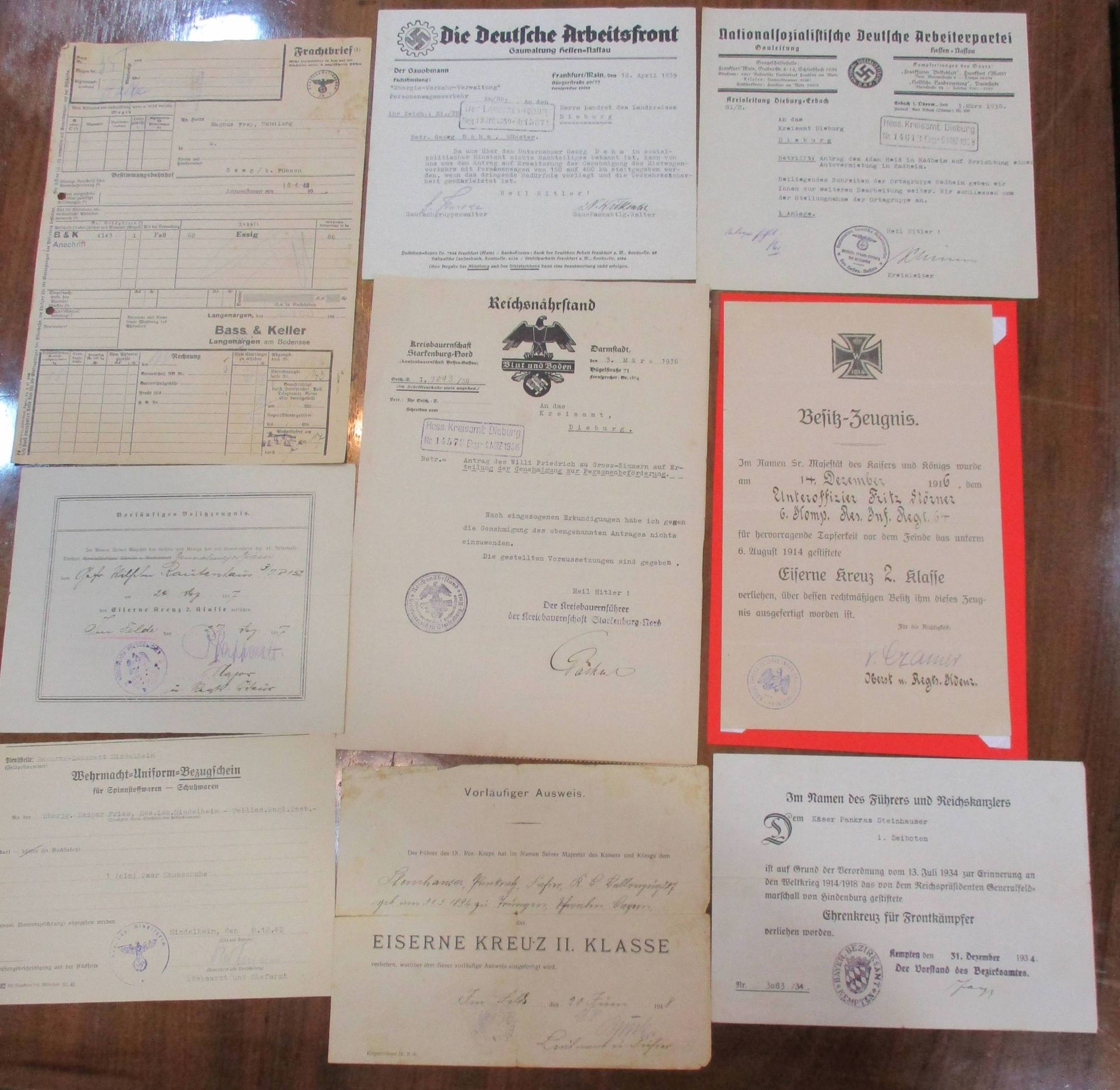 Dokumente, Konvolutu.a. Verleihungsurkunden, Besitzzeugnisse, Handschreiben, meist 3. Reich, im - Bild 12 aus 13
