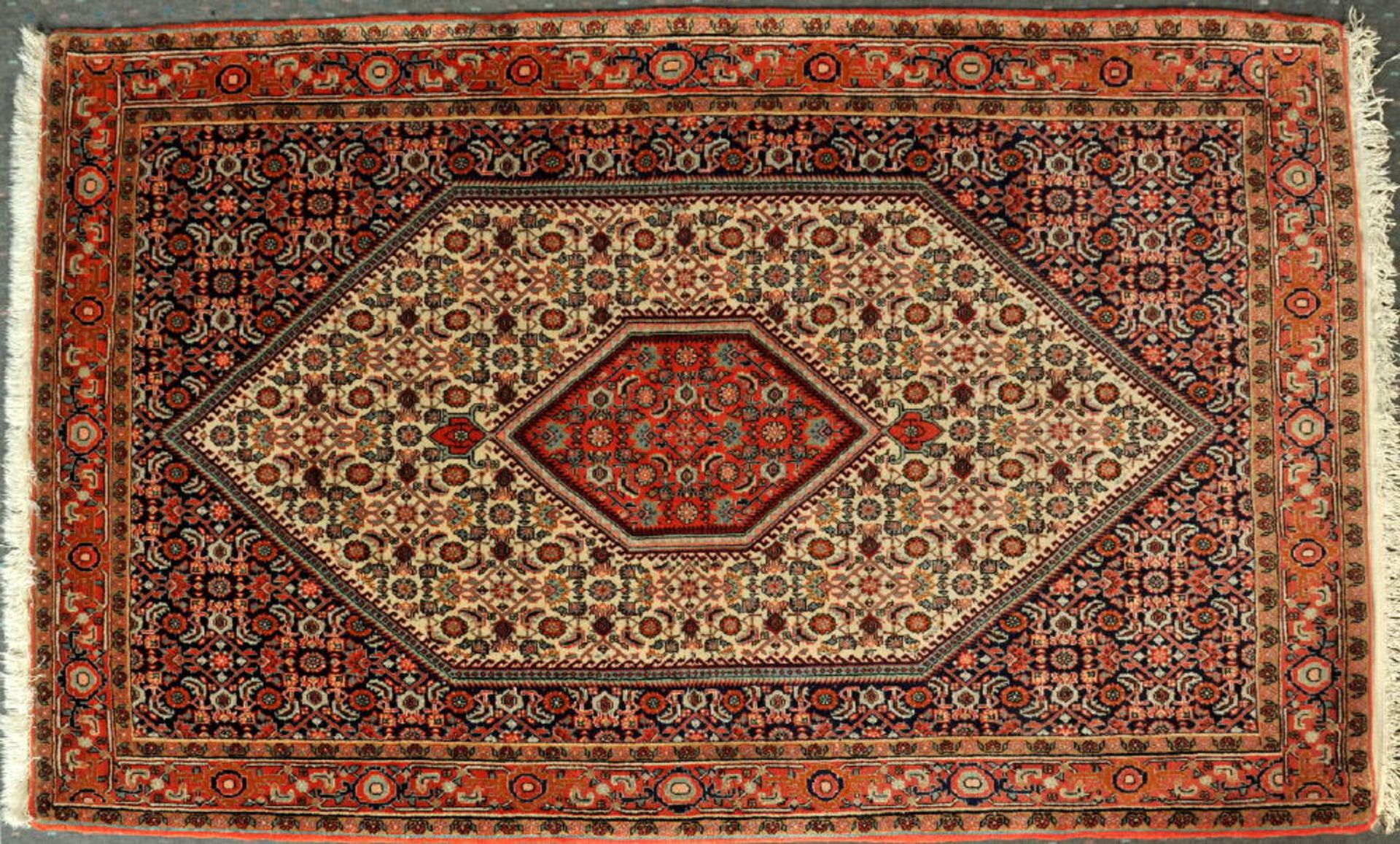 Herati-Bidjar, Persien, 115 x 199 cmälter, Wolle, feine Knüpfung, beige-/blaugrundig, mehrfarb.