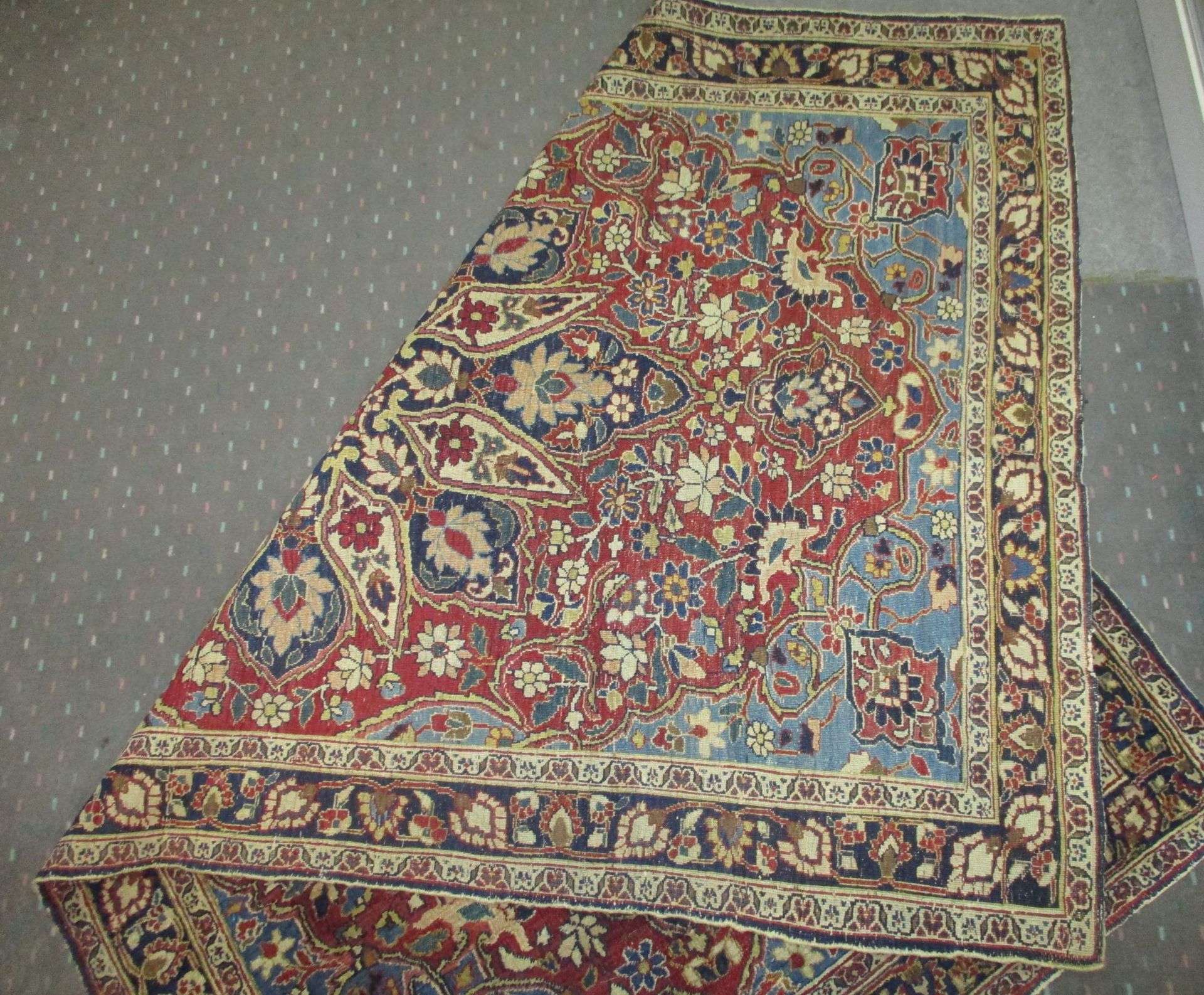 Isfahan, Persien, 120 x 192 cmalt, Wolle, feine Knüpfung, Pflanzenfarben, rotgrundig, großes, - Bild 2 aus 7