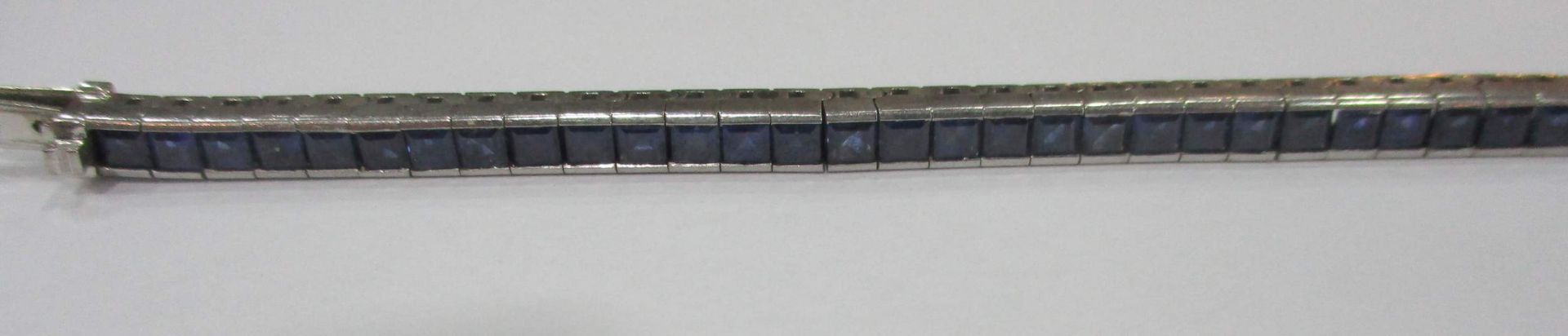 Armband - Streifenarmband750 WG, ca. 31 g, 52 Saphir-Carrés ca. 11,92 ct., L= 18 cmArmband - - Bild 6 aus 9