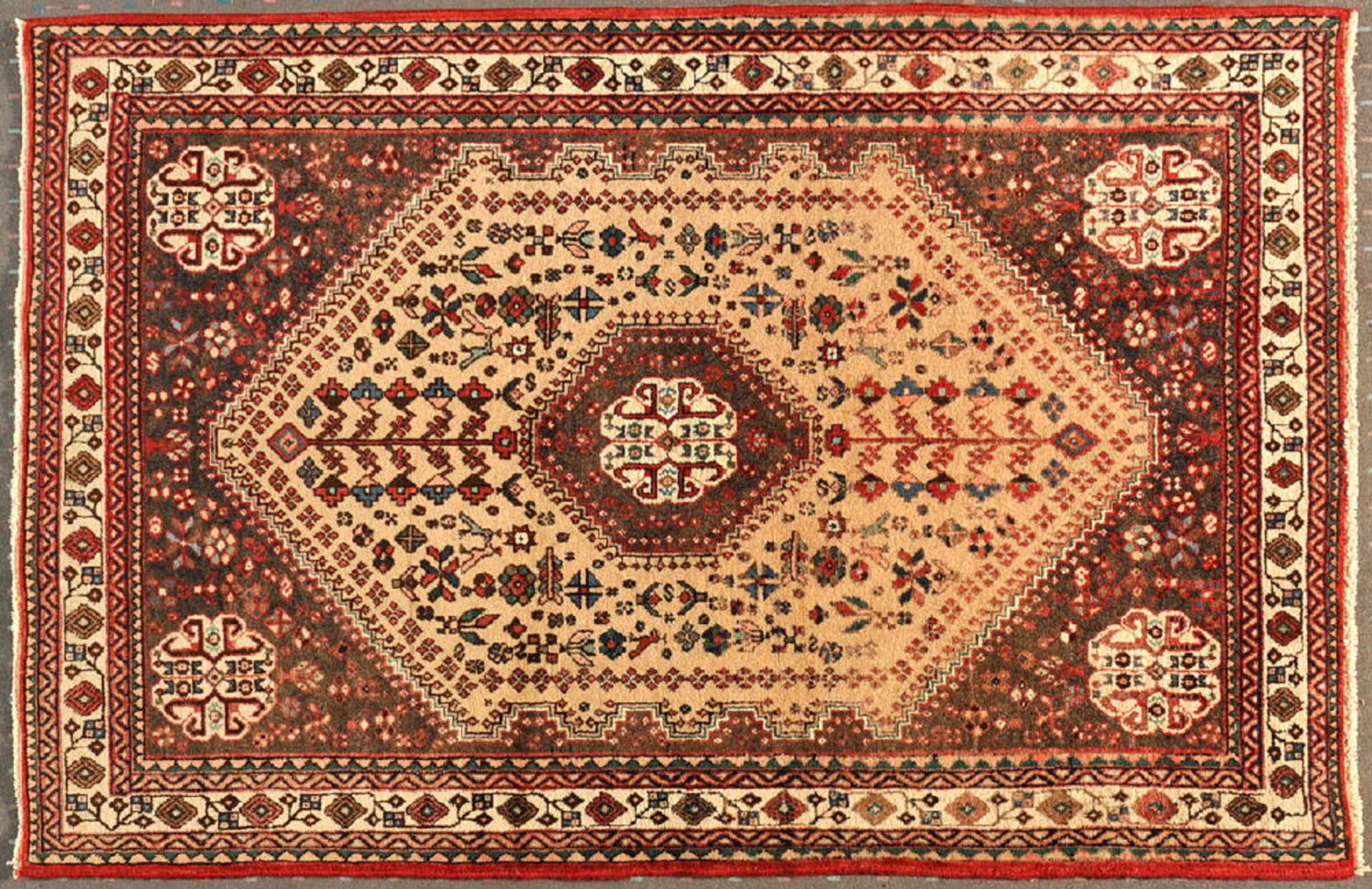 Abadeh, Persien, 102 x 150 cmälter, Wolle, feine Knüpfung, beigegrundig, mehrfarb. Zackenrauten-