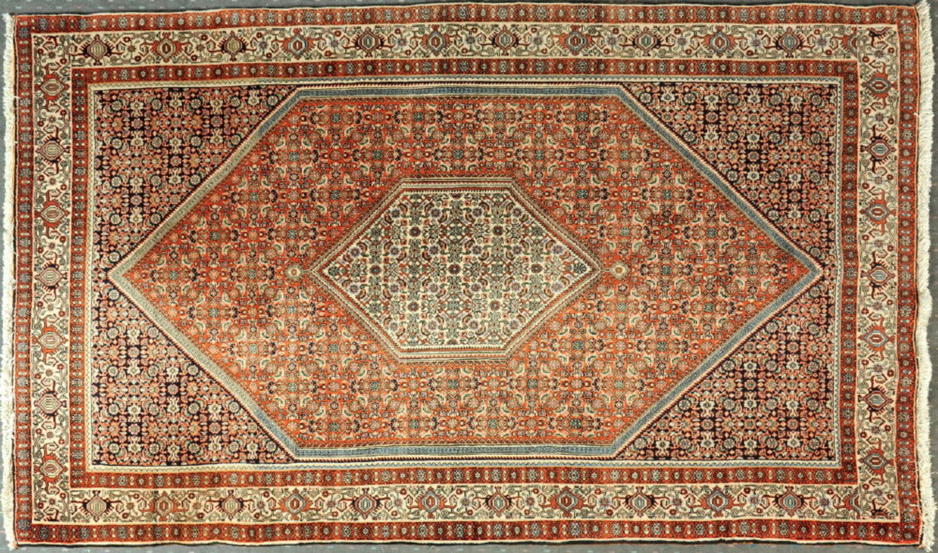 Herati-Bidjar, Persien, 141 x 238 cmälter, Wolle, feine Knüpfung, rot-/blaugrundig, mehrfarb.