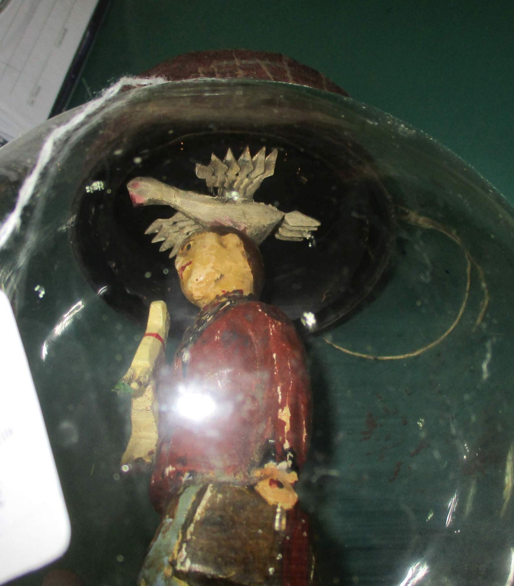 Suppenbrunzer mit Heilig-Geist-Taube und Figuren - Bild 3 aus 4
