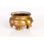 antique, chinese, bronze censer with Ming dyn. Reign mark.