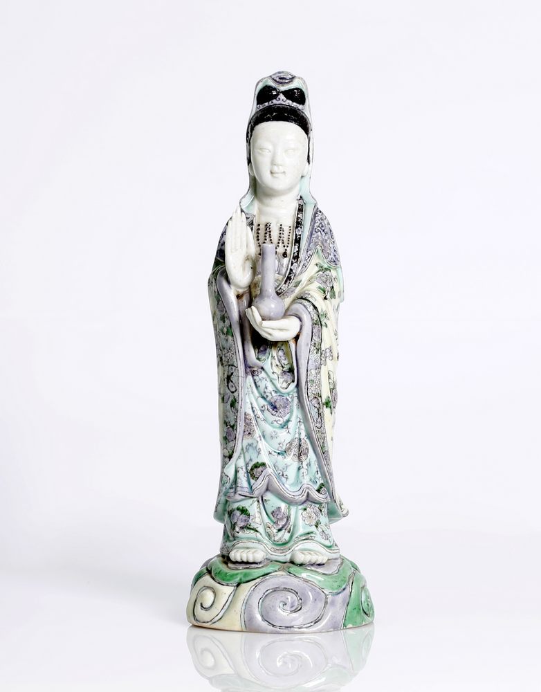 Chinese porcelain qing dynasty Guanyin. Lilac and green colors