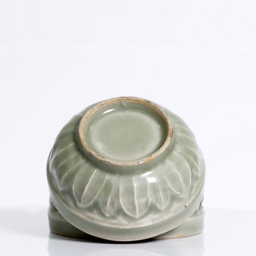 antique, fine Chinese, celadon censer, early Qing dyn. - Image 3 of 3