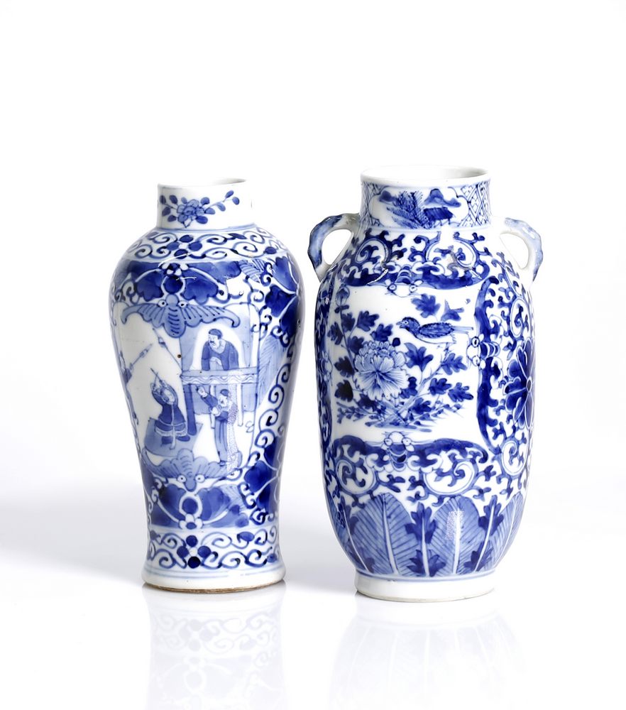 lot of 2 antique Chinese vases. Late 19th cent. - Image 2 of 3