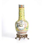 a fine, antique, Chinese vase. Qing dyn.