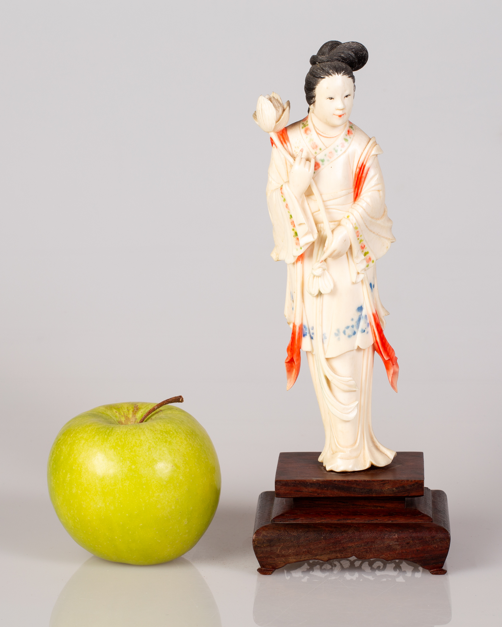 Old Chinese Bone Sculpture Girl Holding a Flower on Matching Wooden Stand - Image 3 of 3