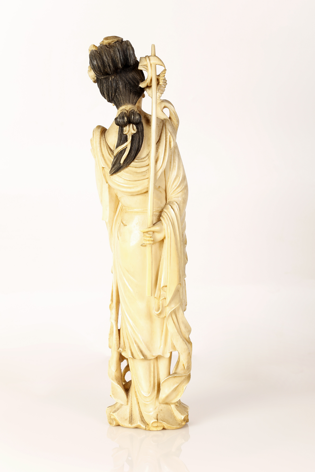 Large Sized Chinese Bone Sculpture in the Figure of an Immortal Woman - Image 2 of 2