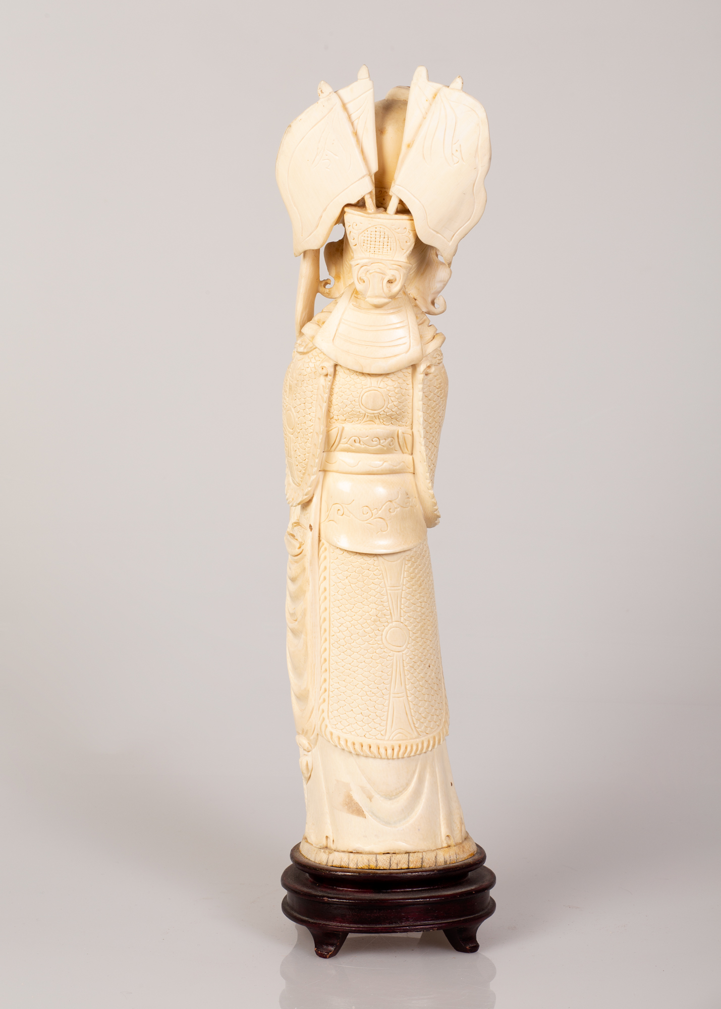 Large old Chinese bone sculpture of a civil servant. - Image 2 of 3