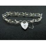5 bar bracelet with lock and chain London 1978 8.5