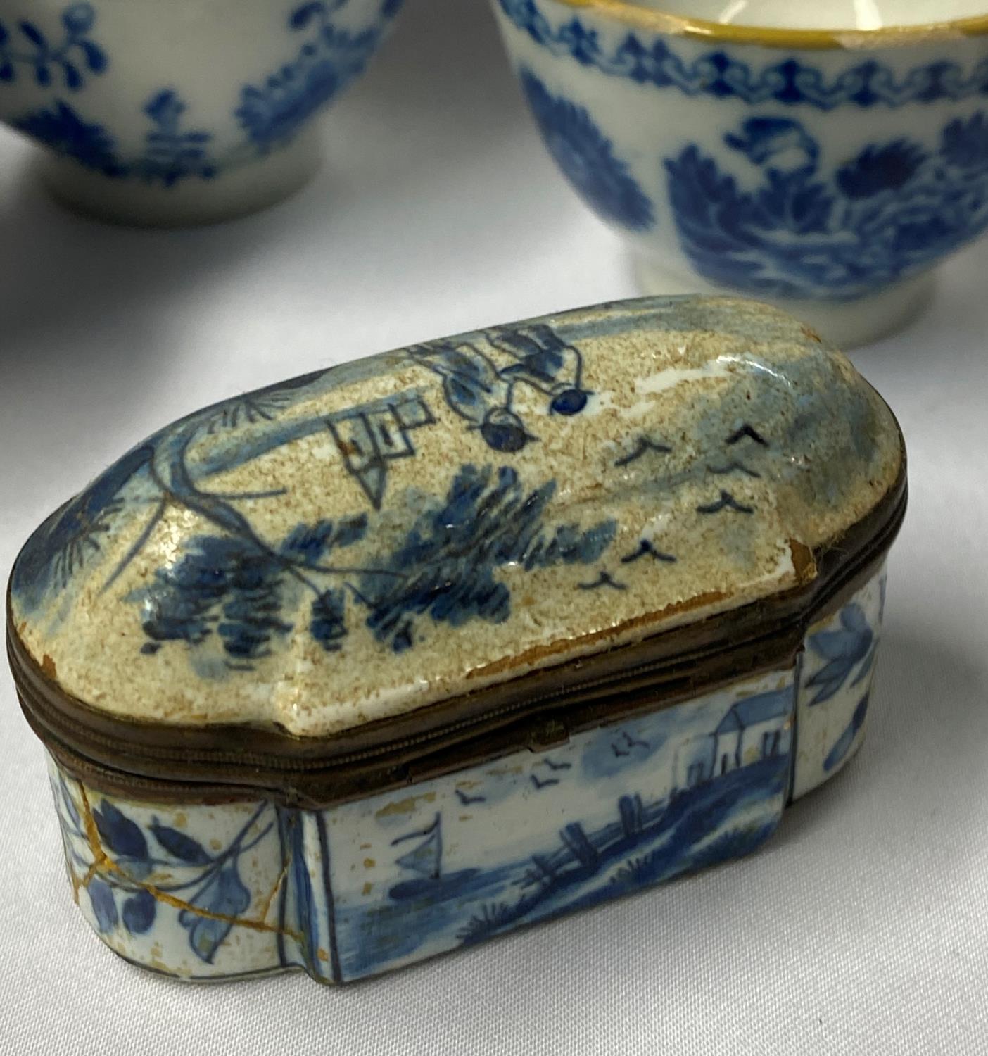 Early Delft snuff box with 4x chinese bowls - Image 6 of 9