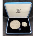 Royal Mint issue Fleur de Coin silver membership medal and badge set 3oz