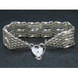 Vintage silver 7bar gate bracelet with padlock and chain HM London 1979 23g