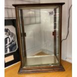 18" glass display case