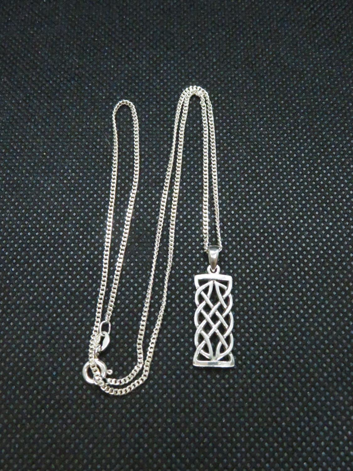 Celtic design silver pendant 16" chain nicely boxed - Image 2 of 2