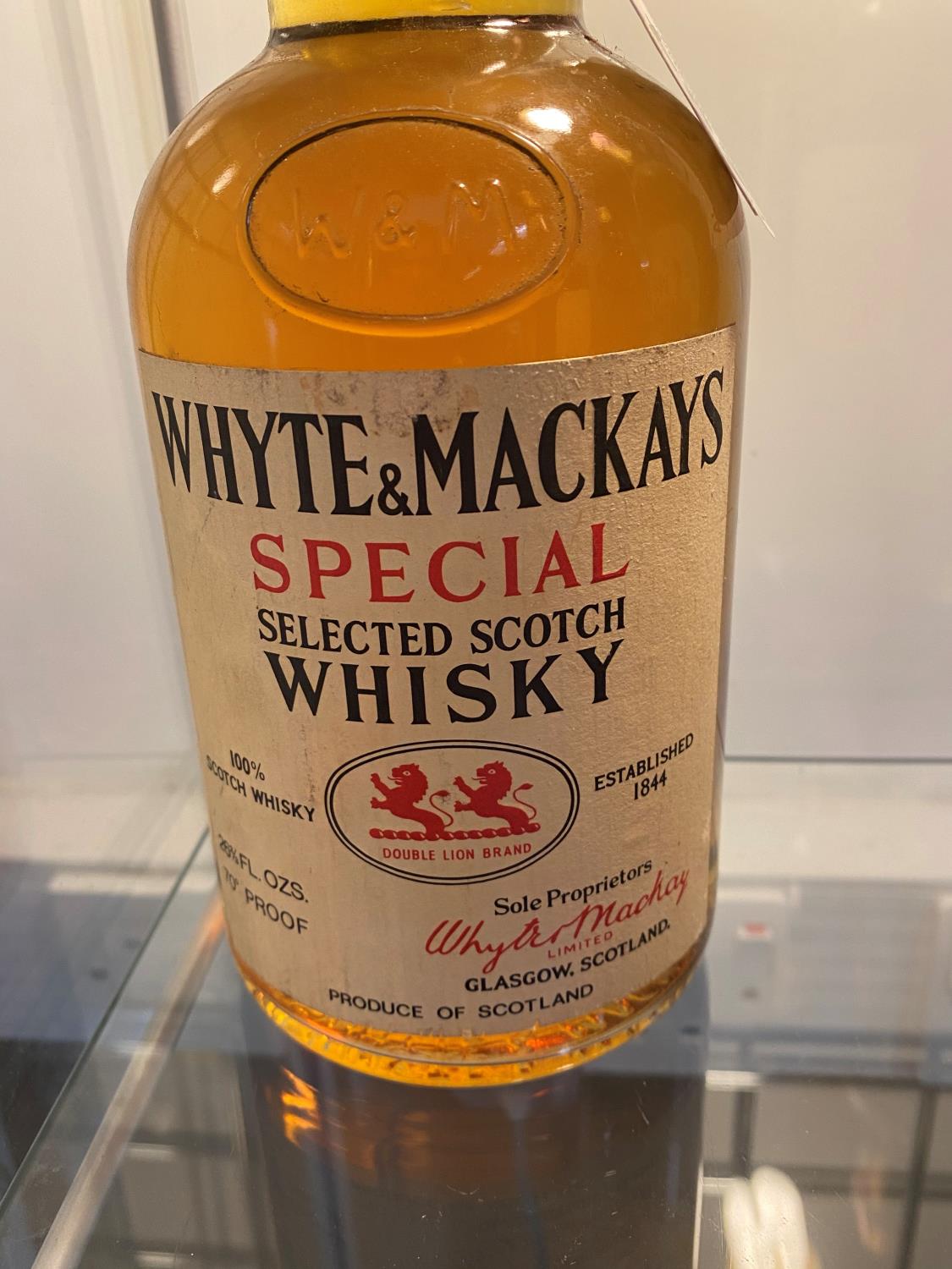 Whyte and Mackay's special selected Scotch Whisky 1970 - Bild 2 aus 2