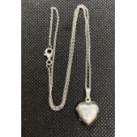 Vintage silver heart locket on 16" silver trace link chain 4g