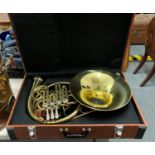 Case containing Ventiano french horn