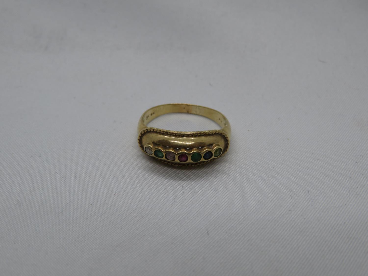 9ct gold ring with multi coloured stone stones 2.7g size Q - Image 2 of 3