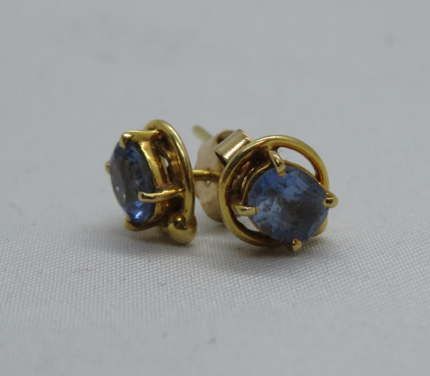 2x high grade yellow gold earrings with brilliant cut .5carat (per ear) sapphires - Image 2 of 2