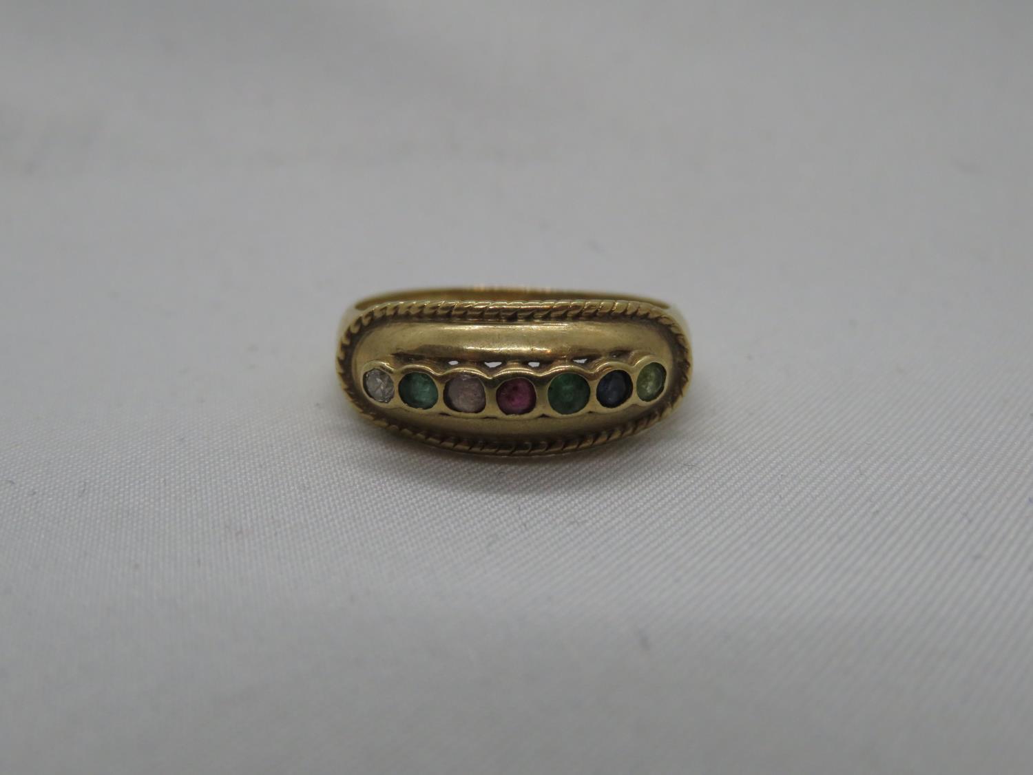9ct gold ring with multi coloured stone stones 2.7g size Q