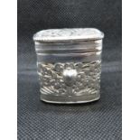 Dutch silver HM filigree snuff box 60g in weight